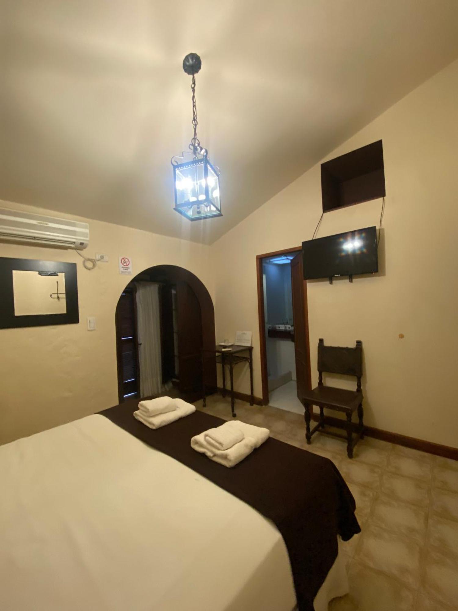 Hotel Las Chirimoyas Salta Buitenkant foto
